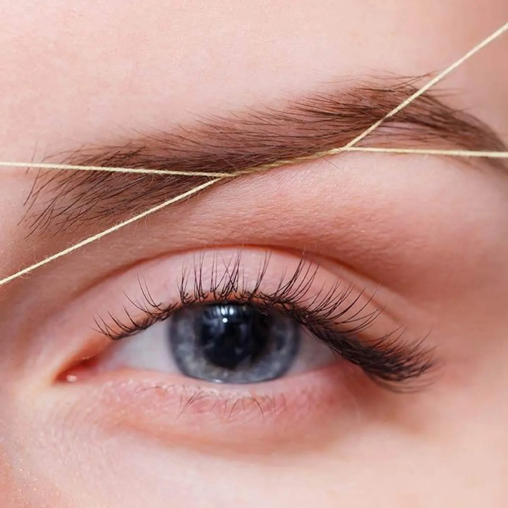 Eyebrows Threading
